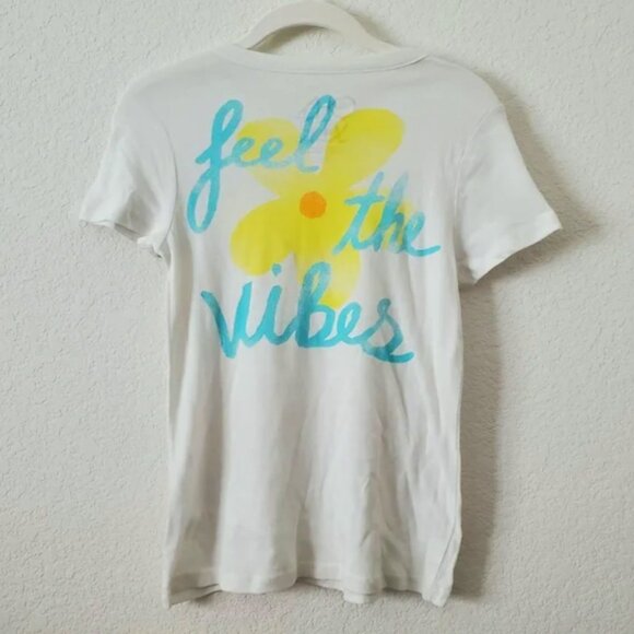 Chaser LA Boho Feel the Vibes Floral Distressed Cotton Graphic Tee XS Y2K Style - Picture 3 of 10